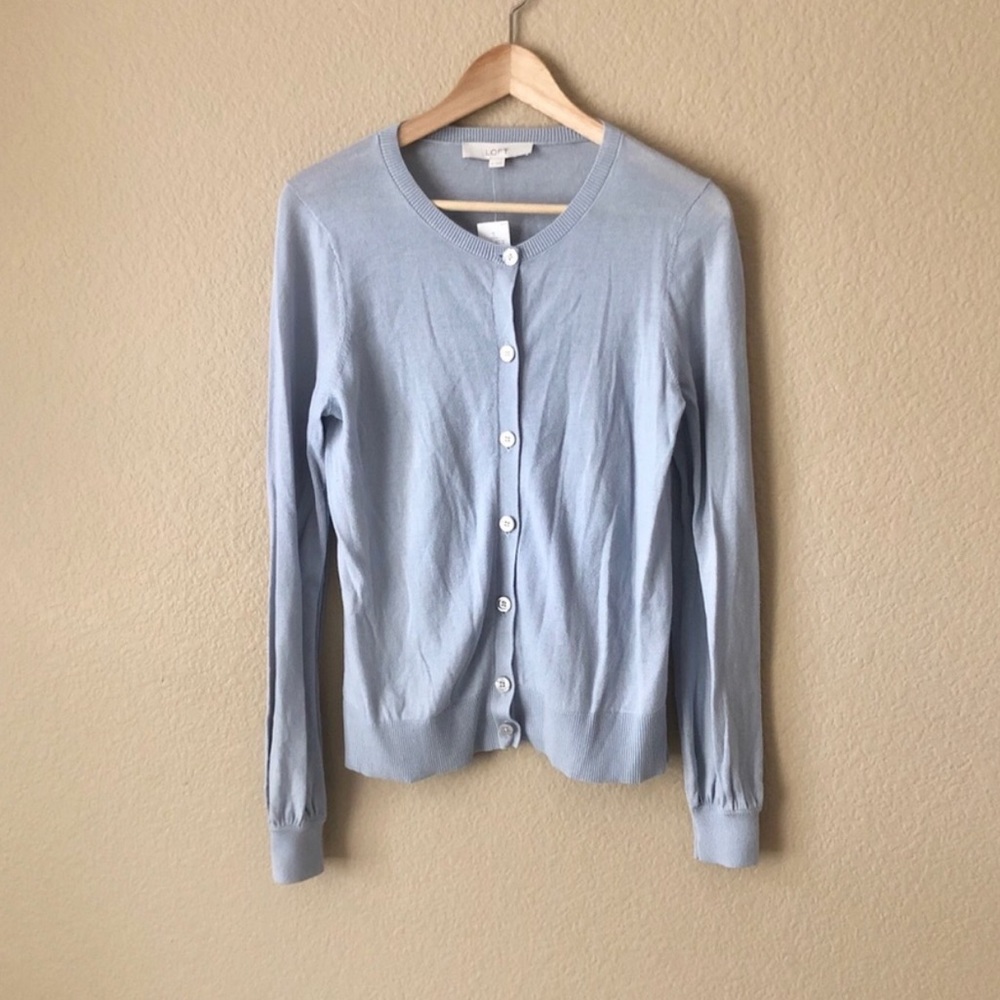 NWT Ann Taylor LOFT Button Cardigan